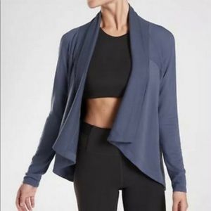 Athleta Nirvana Wear Two Ways Wrap